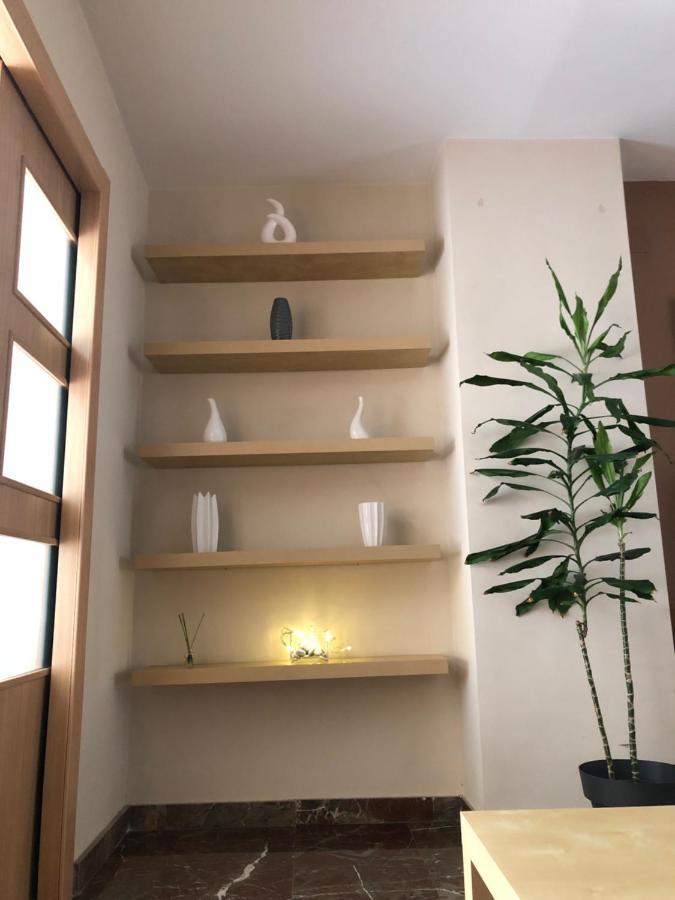Constitucion Suite Confort D Granada Buitenkant foto