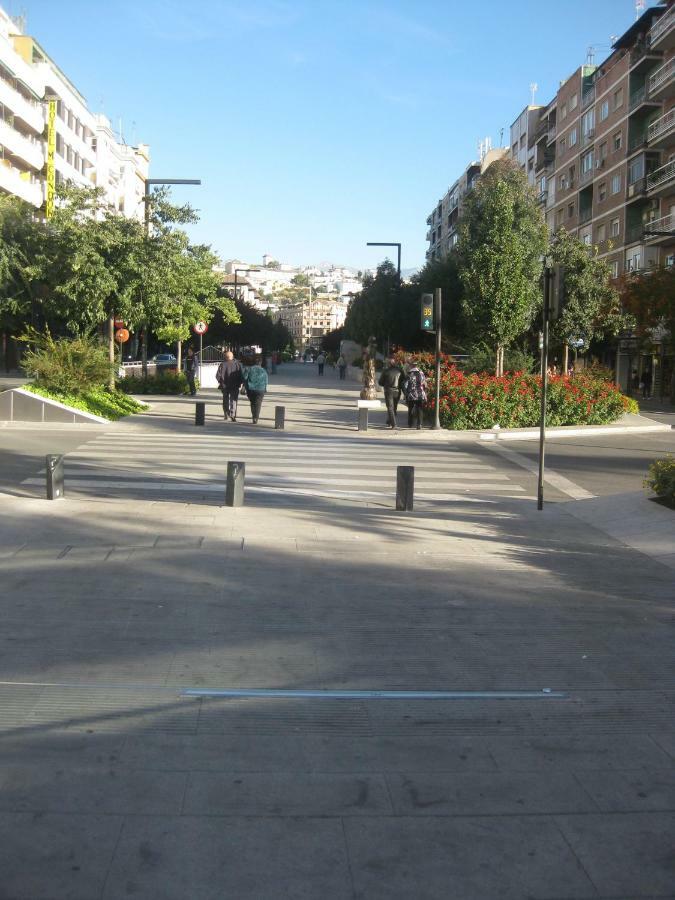Constitucion Suite Confort D Granada Buitenkant foto