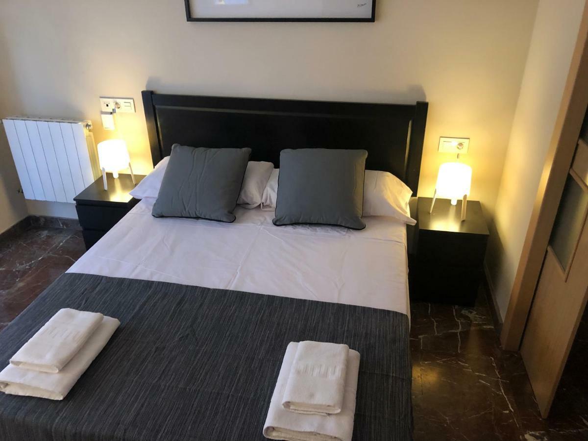 Constitucion Suite Confort D Granada Buitenkant foto